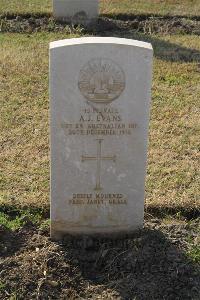 Ismailia War Memorial Cemetery - Evans, Alf James